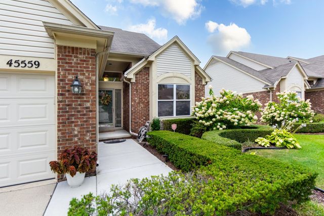 45559 Rathmore Drive, Macomb Twp, MI 48044