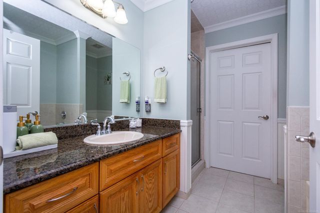 45559 Rathmore Drive, Macomb Twp, MI 48044