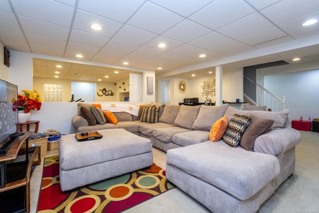 45559 Rathmore Drive, Macomb Twp, MI 48044
