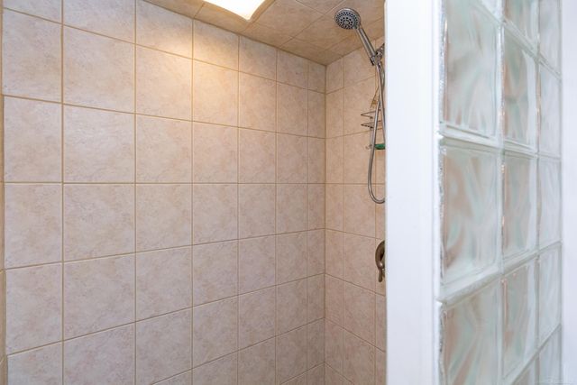 45559 Rathmore Drive, Macomb Twp, MI 48044