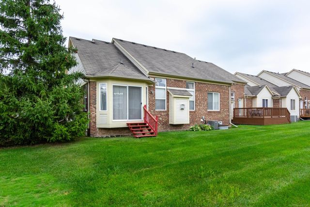 45559 Rathmore Drive, Macomb Twp, MI 48044