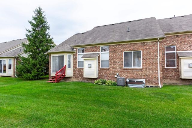 45559 Rathmore Drive, Macomb Twp, MI 48044