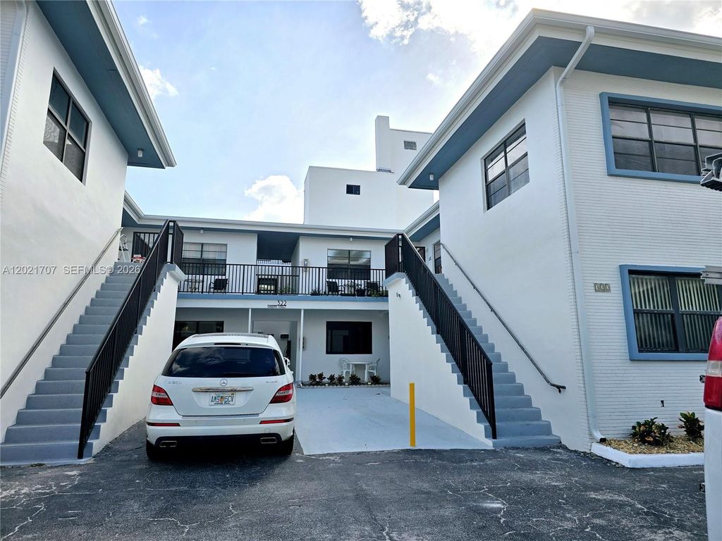 322 Harding St B101, Hollywood, FL 33019