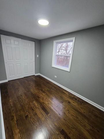 2100 W 2nd Avenue, Gary, IN 46404