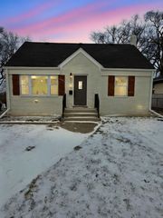2100 W 2nd Avenue, Gary, IN 46404