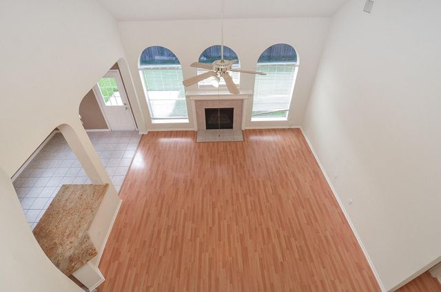 2715 Sunnycreek Lane, Pearland, TX 77584