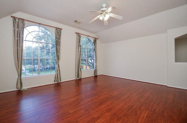 2715 Sunnycreek Lane, Pearland, TX 77584