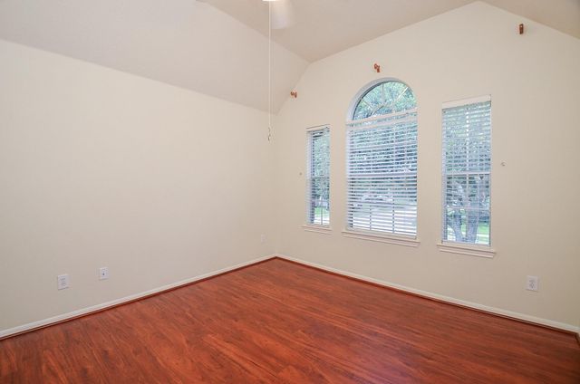 2715 Sunnycreek Lane, Pearland, TX 77584