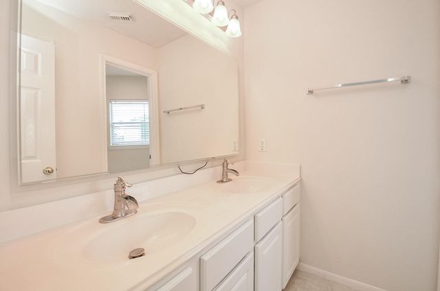 2715 Sunnycreek Lane, Pearland, TX 77584