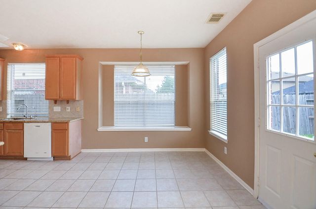 2715 Sunnycreek Lane, Pearland, TX 77584