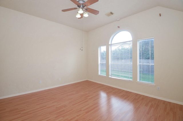 2715 Sunnycreek Lane, Pearland, TX 77584