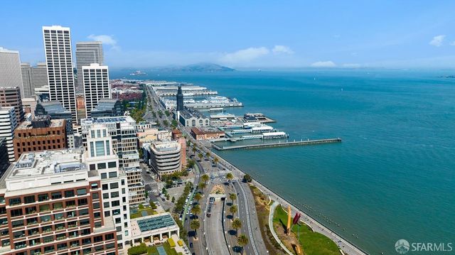 1 Steuart Lane 1706, San Francisco, CA 94105