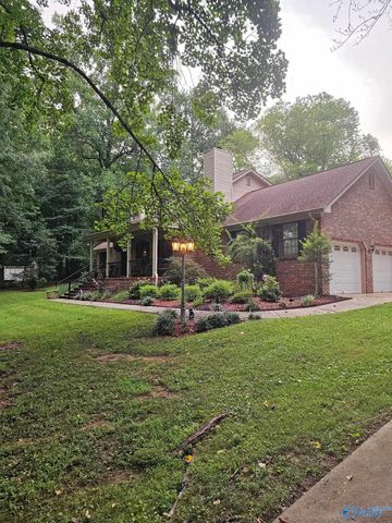 189 Perriwinkle Street, Madison, AL 35757