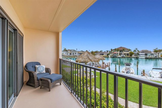 51 ISLAND WAY 108, Clearwater Beach, FL 33767