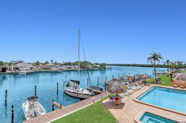 51 ISLAND WAY 108, Clearwater Beach, FL 33767