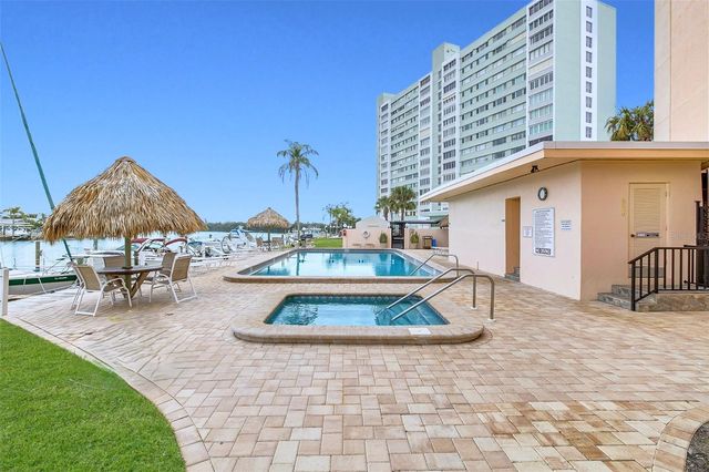 51 ISLAND WAY 108, Clearwater Beach, FL 33767