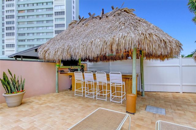 51 ISLAND WAY 108, Clearwater Beach, FL 33767