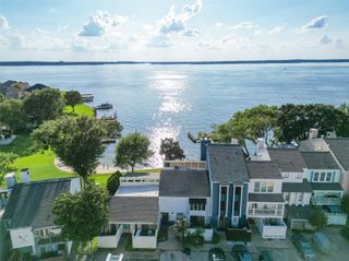 1407 Bowsprit Point, Willis, TX 77318
