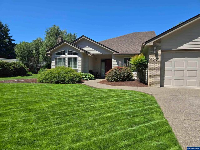 6047 Hogan Dr N, Keizer, OR 97303
