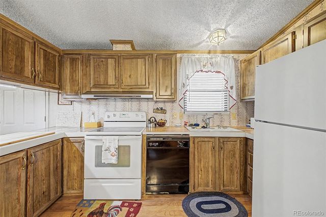 93 Fawn Street, Golden, CO 80401