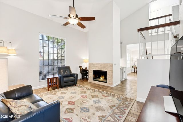 1861 E SUNBURST Lane, Tempe, AZ 85284