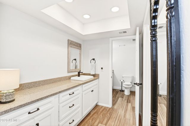 1861 E SUNBURST Lane, Tempe, AZ 85284