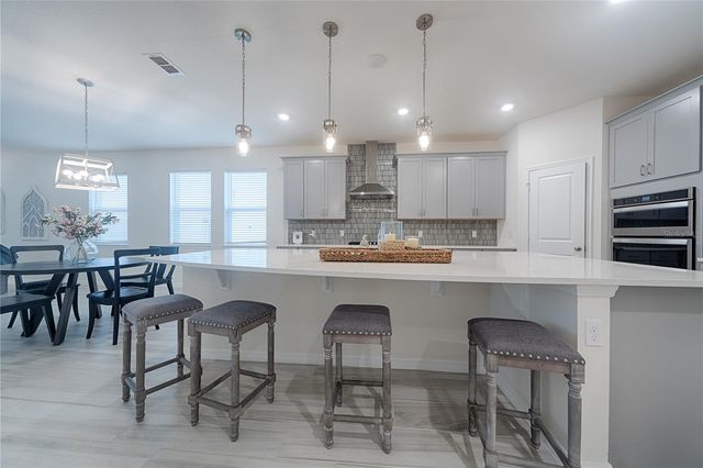 605 BIG PINE AVENUE, Minneola, FL 34715