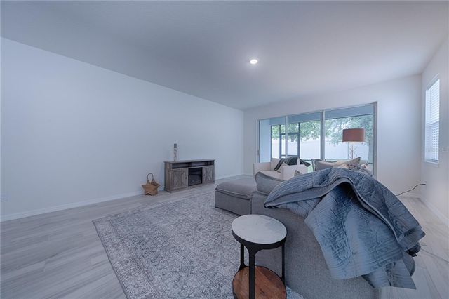 605 BIG PINE AVENUE, Minneola, FL 34715