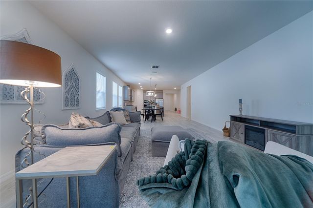 605 BIG PINE AVENUE, Minneola, FL 34715