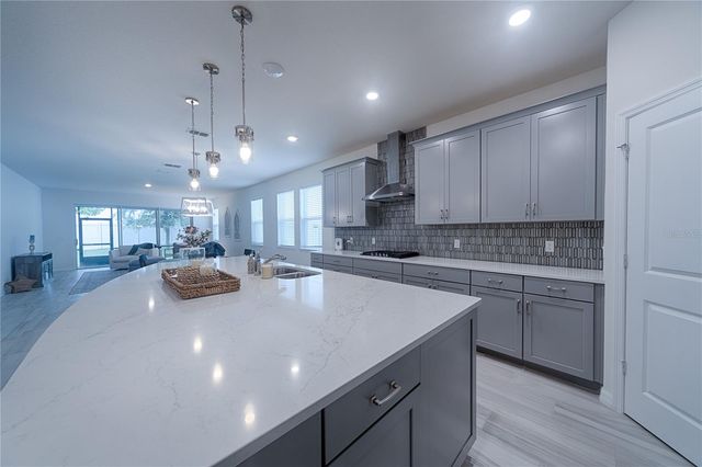 605 BIG PINE AVENUE, Minneola, FL 34715