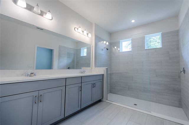 605 BIG PINE AVENUE, Minneola, FL 34715