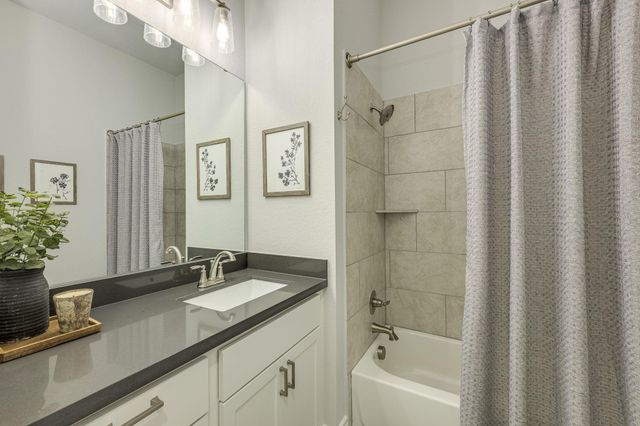 113 Arbolado LOOP, Liberty Hill, TX 78642