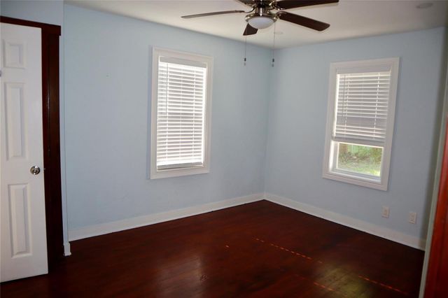 1338 -1384 NE -1384 35th Street, Oakland Park, FL 33334