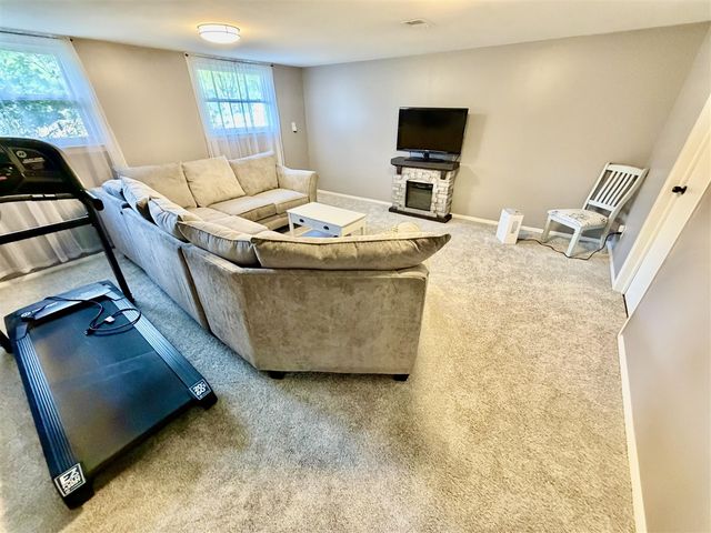 4310 Winthrop Avenue, Portage, MI 49002