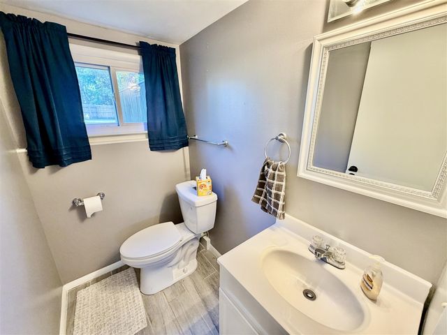 4310 Winthrop Avenue, Portage, MI 49002