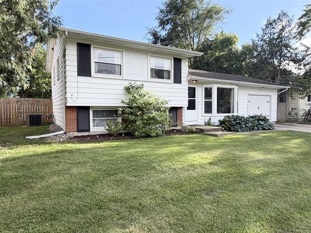 4310 Winthrop Avenue, Portage, MI 49002