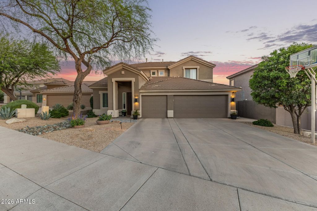 10531 E CONIESON Road, Scottsdale, AZ 85255 — photo 2