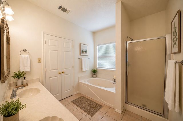 1202 Dorset Court, Arlington, TX 76001