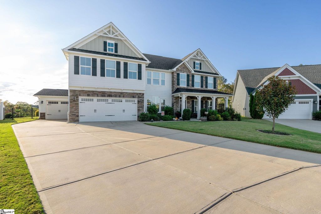 8 Inka Court, Greenville, SC 29607