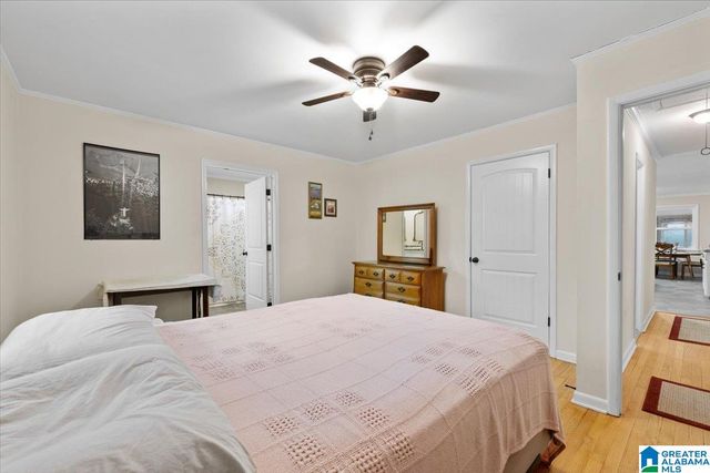 2012 CRAWFORD STREET, Guntersville, AL 35976