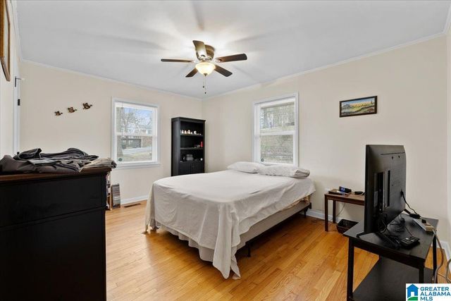 2012 CRAWFORD STREET, Guntersville, AL 35976