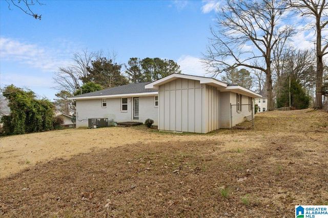 2012 CRAWFORD STREET, Guntersville, AL 35976