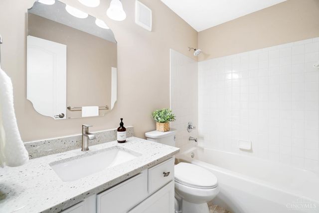 3692 Shag Bark, Batavia Twp, OH 45102