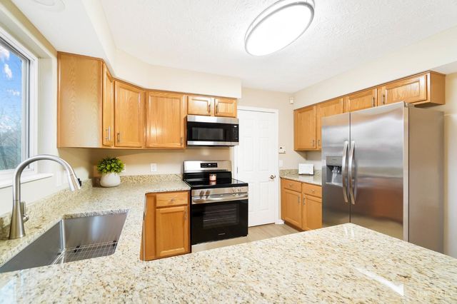 3692 Shag Bark, Batavia Twp, OH 45102