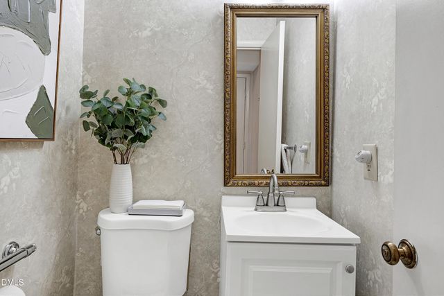 3905 Wendy Lane, Raleigh, NC 27606