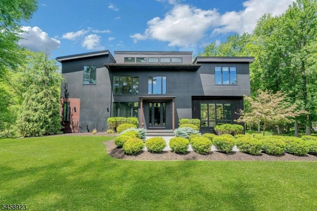 176 Edson Ter, Franklin Lakes Boro, NJ 07417