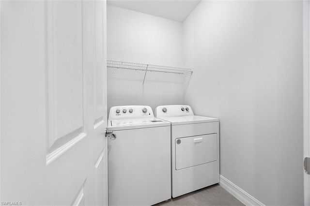 1117 Rolling Brook LN, Naples, FL 34114