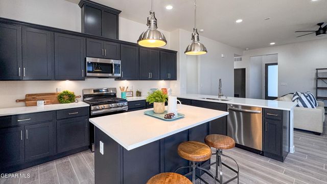 12874 Spetchley Court, El Paso, TX 79928