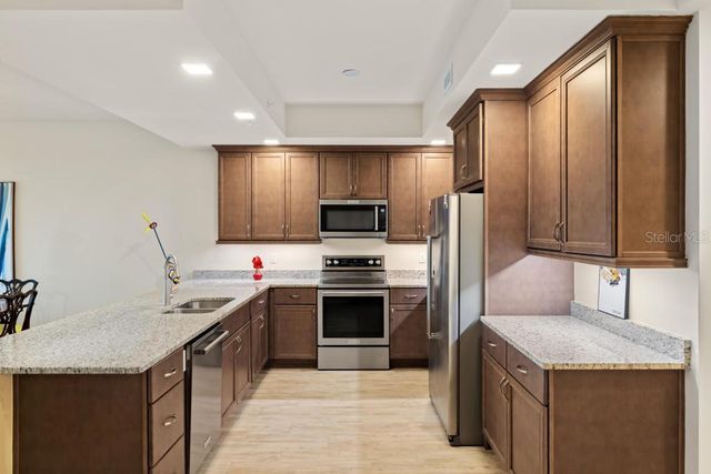 260 HIDDEN BAY DRIVE 304, Osprey, FL 34229