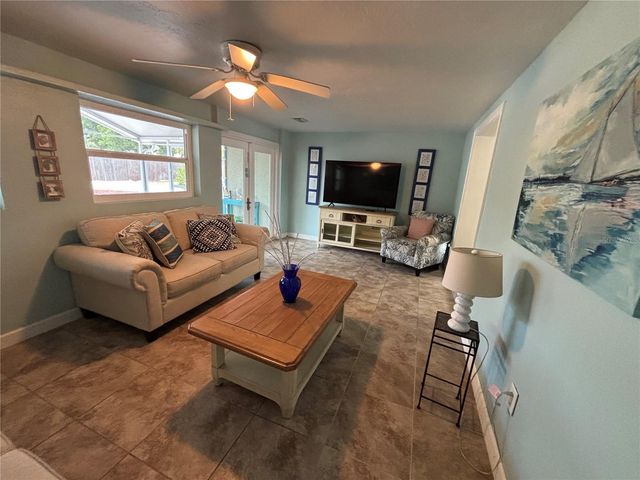 1008 ESTREMADURA DRIVE, Bradenton, FL 34209